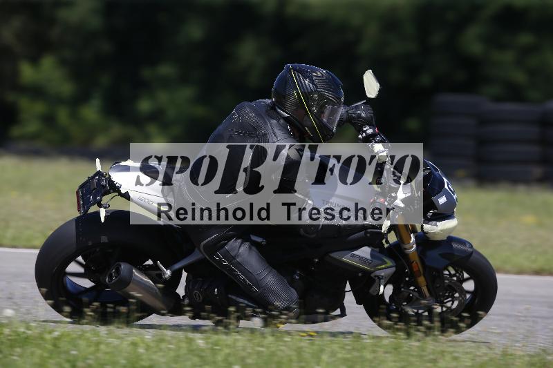 /Archiv-2024/37 08.07.2024 Plüss Moto Sport ADR/Freies Fahren/9